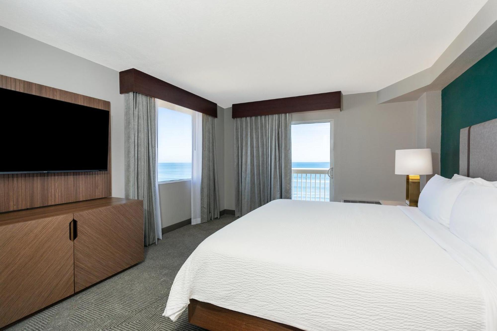 Holiday Inn Hotel & Suites Daytona Beach On The Ocean By Ihg Ngoại thất bức ảnh